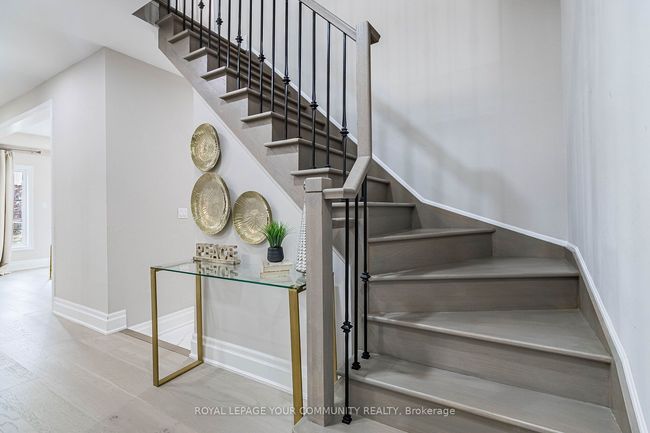 63 Regency View Hts, House other with 4 bedrooms, 4 bathrooms and 5 parking in Maple ON | Image 17