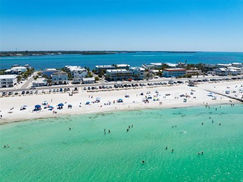 14-901 Gulf Dr S, Bradenton Beach, FL, 34217-2515 | Card Image