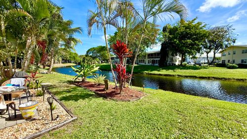 79 Lyndhurst D, Deerfield Beach, FL, 33442-2210 | Card Image