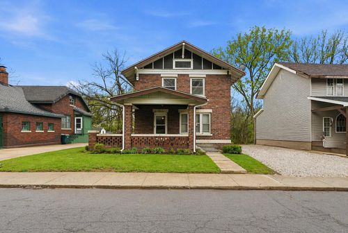632 W Logan St, MOBERLY, MO, 65270-1665 | Card Image