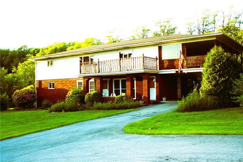 208 Theatre Rd, Carrolltown, PA, 15722-7808 | Card Image