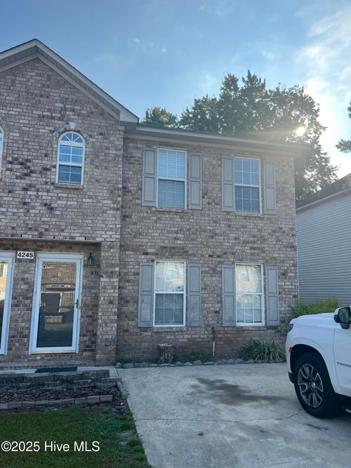 b-4245 Williamsbrook Ln, Greenville, NC, 27858-1027 | Card Image