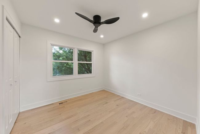787 Bluejay Cir, House other with 4 bedrooms, 2 bathrooms and 2 parking in Elk Grove Village IL | Image 24
