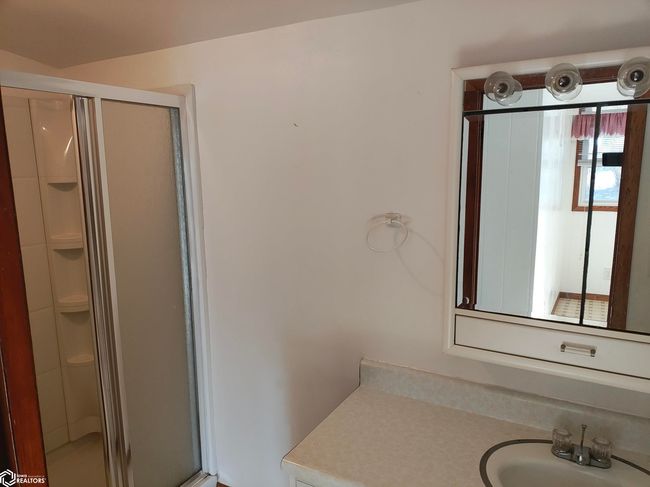 32669 Walnut Ave, Home with 3 bedrooms, 3 bathrooms and 2 parking in Coon Rapids IA | Image 32
