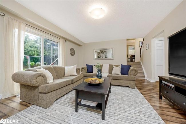 11 Hillside Dr, House other with 4 bedrooms, 3 bathrooms and 4 parking in Georgetown ON | Image 9
