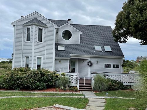 main-105 Elm St, Stonington, CT, 06378-1156 | Card Image