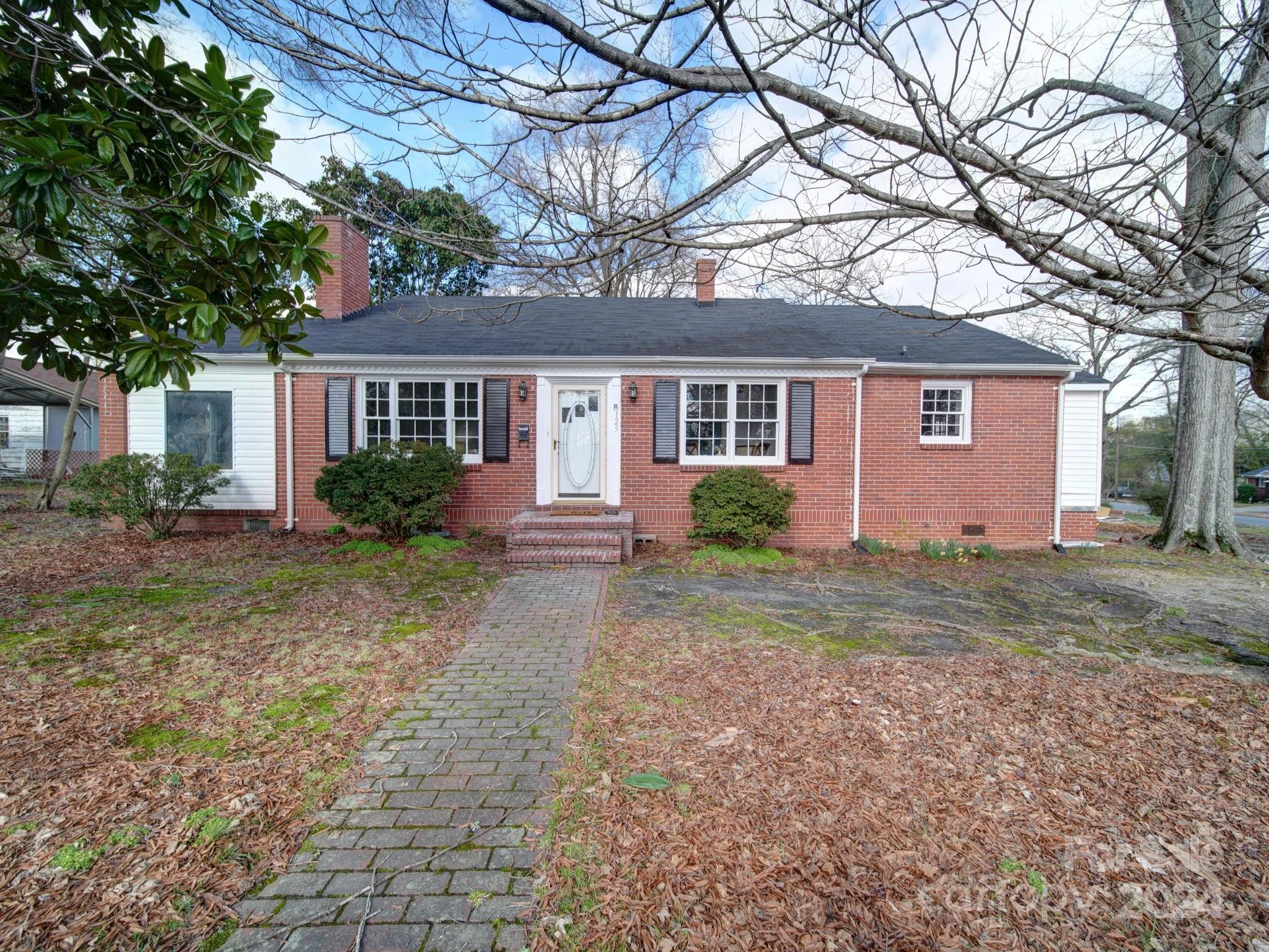 Blackburn St, York, SC 29745