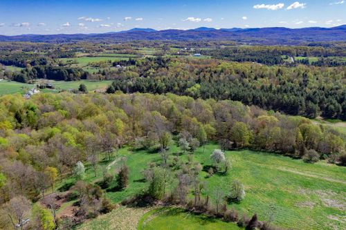 1555 Spear St, Charlotte, VT, 05445-4409 | Card Image