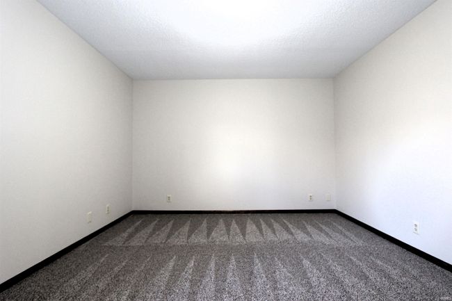 803 Pine Run, House other with 4 bedrooms, 2 bathrooms and null parking in Angola IN | Image 11