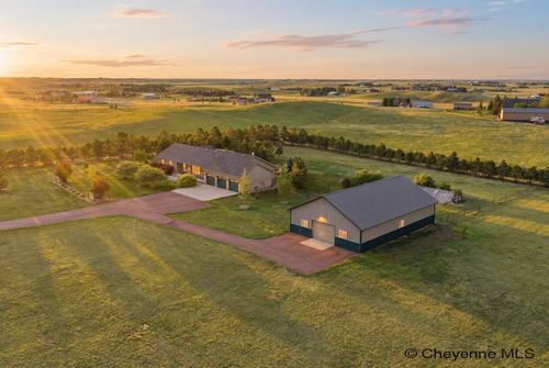 1010 Iron Mountain Rd, Cheyenne, WY, 82009-8528 | Card Image