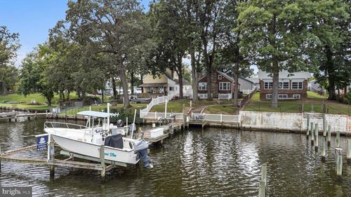8216 Beach Dr, BALTIMORE, MD, 21222-4801 | Card Image