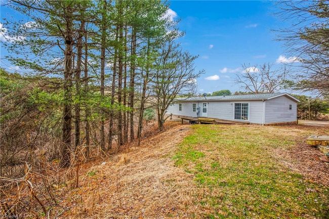 195 Old Barrett Rd, House other with 2 bedrooms, 2 bathrooms and null parking in Ennice NC | Image 12
