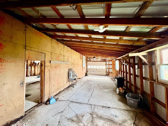 Additional Garage | Image 34