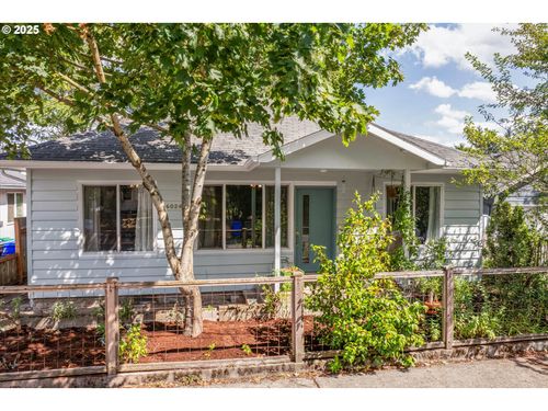 6024 Se 84th Pl, Portland, OR, 97266-5442 | Card Image