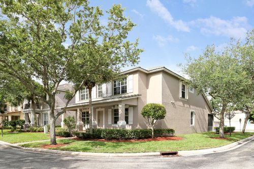 8217 Calterra Dr, Palm Beach Gardens, FL, 33418-8184 | Card Image