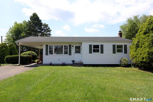 202 Reed Ave, Windsor Locks, CT, 06096-1220 | Card Image
