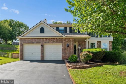6396 Devonshire Ln, FREDERICK, MD, 21703-8648 | Card Image