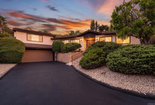 8764 Glenira Ave, La Mesa, CA, 91941-5408 | Card Image