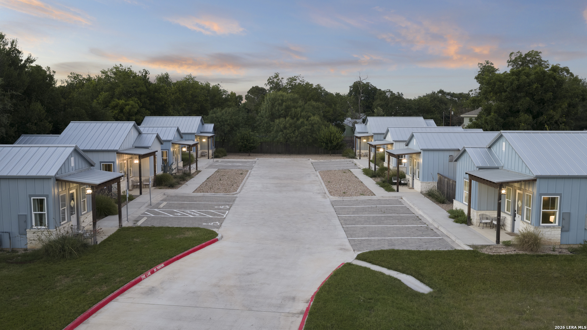 506 E Ufer St, Fredericksburg, TX 78624