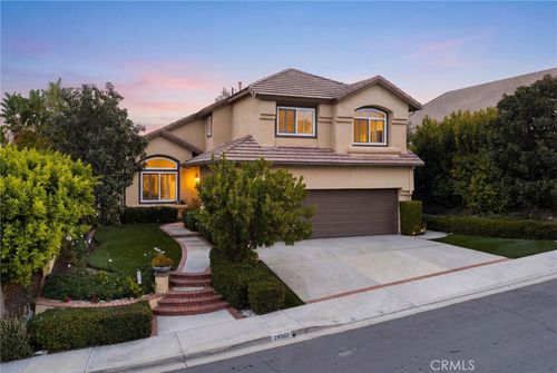 28561 Camelback Rd, Trabuco Canyon, CA, 92679-1132 | Card Image