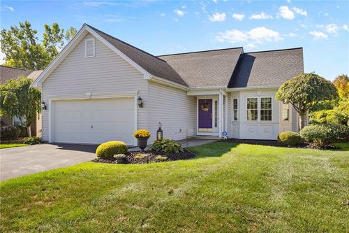 53 Creston Ct, Greece, NY, 14612-2367 | Card Image
