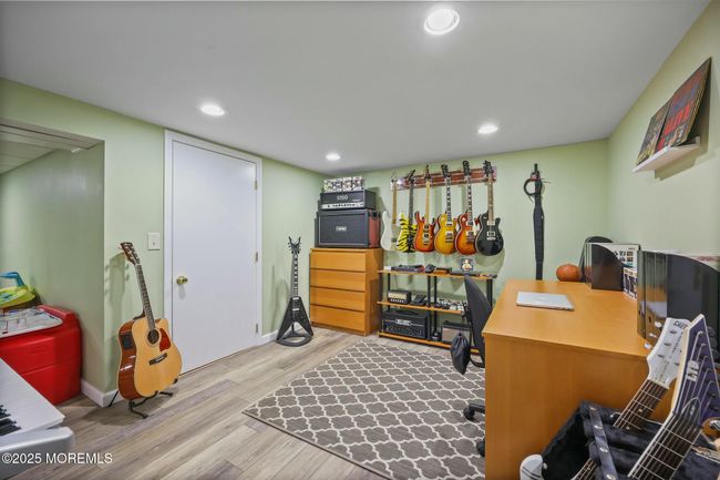 162 Joysan Ter, House other with 4 bedrooms, 3 bathrooms and null parking in Freehold NJ | Image 23