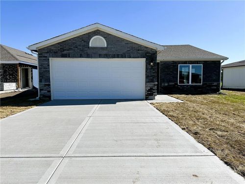 37779 W 207th Ter, Edgerton, KS, 66021-6507 | Card Image