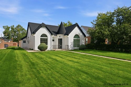 114 W 5th Ave, Cheyenne, WY, 82001 | Card Image