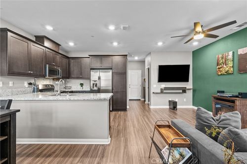 22907 Concord Dr, Saugus, CA, 91350-5861 | Card Image