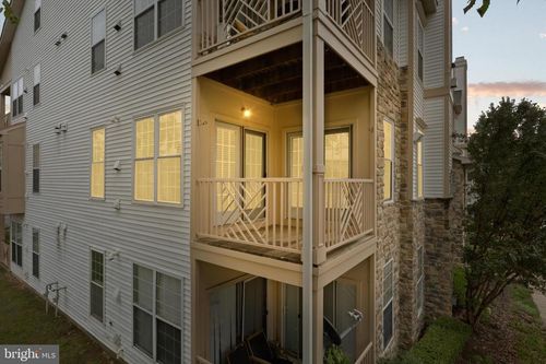 unit-201-5947 Founders Hill Dr, ALEXANDRIA, VA, 22310-5502 | Card Image