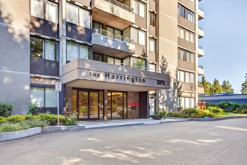 1201 - 3970 Carrigan Crt, Condo with 1 bedrooms, 1 bathrooms and 1 parking in Burnaby BC | Card Image