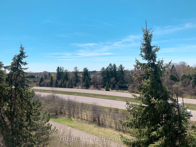 603 - 8 Christopher Crt, Condo with 2 bedrooms, 2 bathrooms and 1 parking in Guelph ON | Image 7