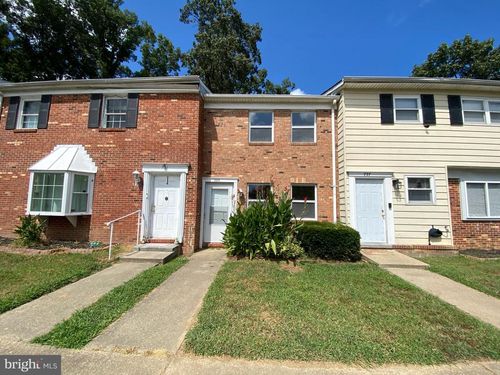 729 Bellows Ave, FREDERICKSBURG, VA, 22405-1213 | Card Image