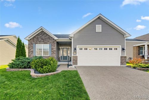 336 Myna Dr, Lake St Louis, MO, 63367-1817 | Card Image