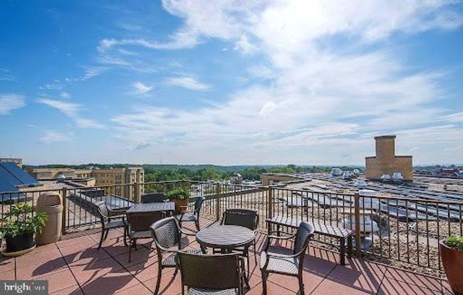 APT-1016 - 4740 Connecticut Ave Nw, Condo with 2 bedrooms, 2 bathrooms and null parking in WASHINGTON DC | Image 21