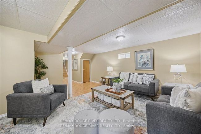 20 Frazer Rd, House other with 3 bedrooms, 2 bathrooms and 2 parking in Ajax ON | Image 25