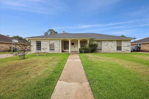 6990 Killarney Dr, Beaumont, TX, 77706-4116 | Card Image