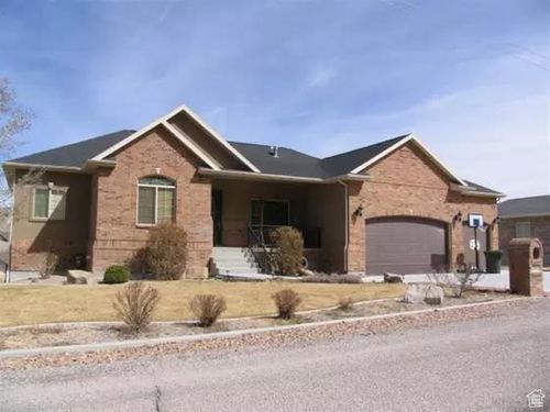 2561 N 2650 W, Helper, UT, 84526-2479 | Card Image