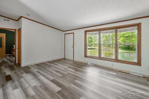 3251 W Dana Rd, Coleman, MI, 48618-9400 | Card Image