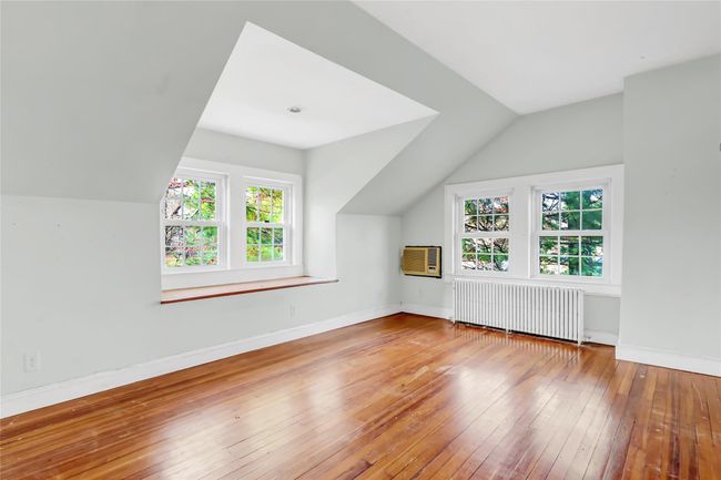 526 N Windsor Ave, House other with 4 bedrooms, 2 bathrooms and null parking in Brightwaters NY | Image 13