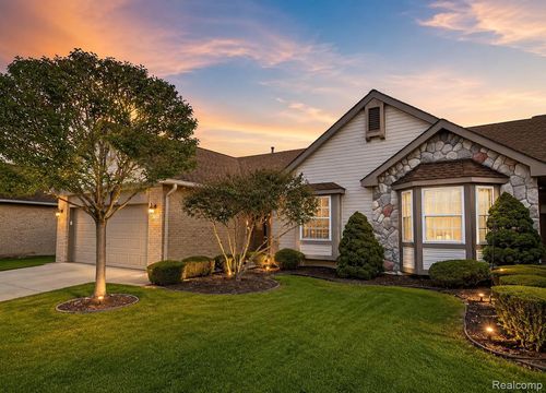42292 Bayberry, Clinton Twp, MI, 48038-5047 | Card Image