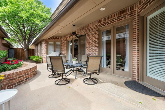 9214 York Pl, House other with 4 bedrooms, 3 bathrooms and null parking in Lubbock TX | Image 31
