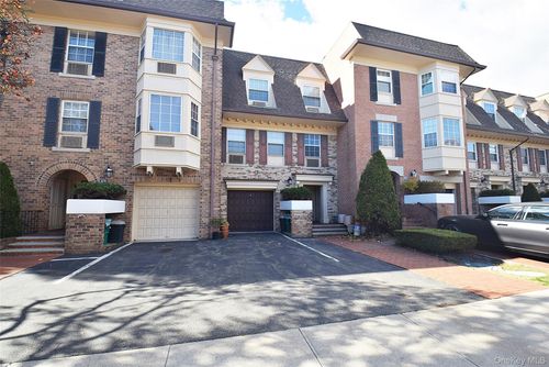 204-12 Diane Pl, Bayside, NY, 11360-1293 | Card Image