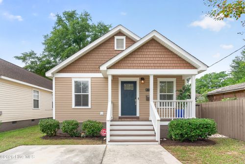 813 N 7th St, Wilmington, NC, 28401-3517 | Card Image