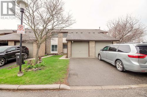 4-50 Silverbell Grove, Toronto (Malvern), ON, M1B2L7 | Card Image