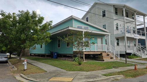 1741 Jourdan Ave, New Orleans, LA, 70117-4124 | Card Image