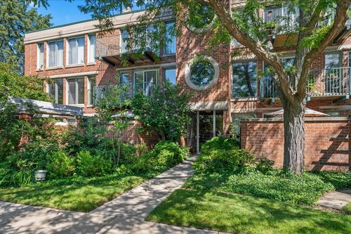 apt-201-4030 Arbor Ln, Northfield, IL, 60093-3363 | Card Image