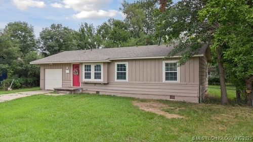 6111 N Cheyenne Ave, Tulsa, OK, 74126-1410 | Card Image