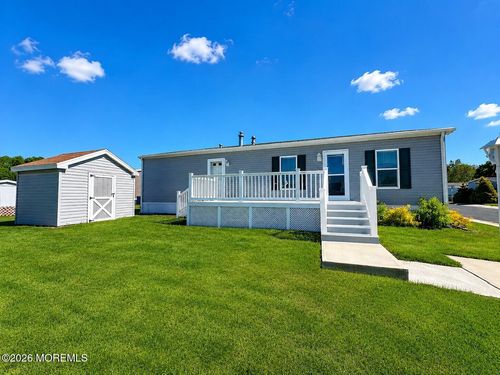 190 Farm Rd, Freehold, NJ, 07728-3407 | Card Image
