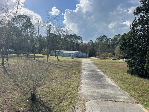 123 Westover Drive, Adel, GA, 31620 | Card Image
